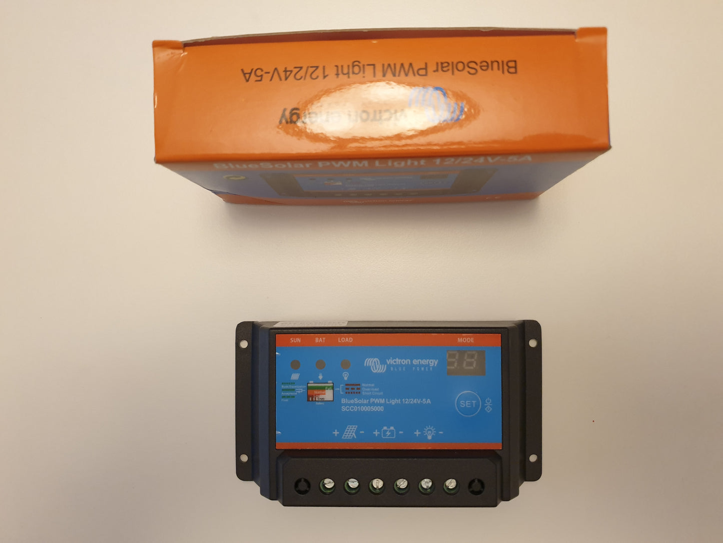 Victron Energy BlueSolar PWM Light Charge Controller 12/24V-5A